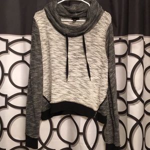 Crew neck sweatshirt